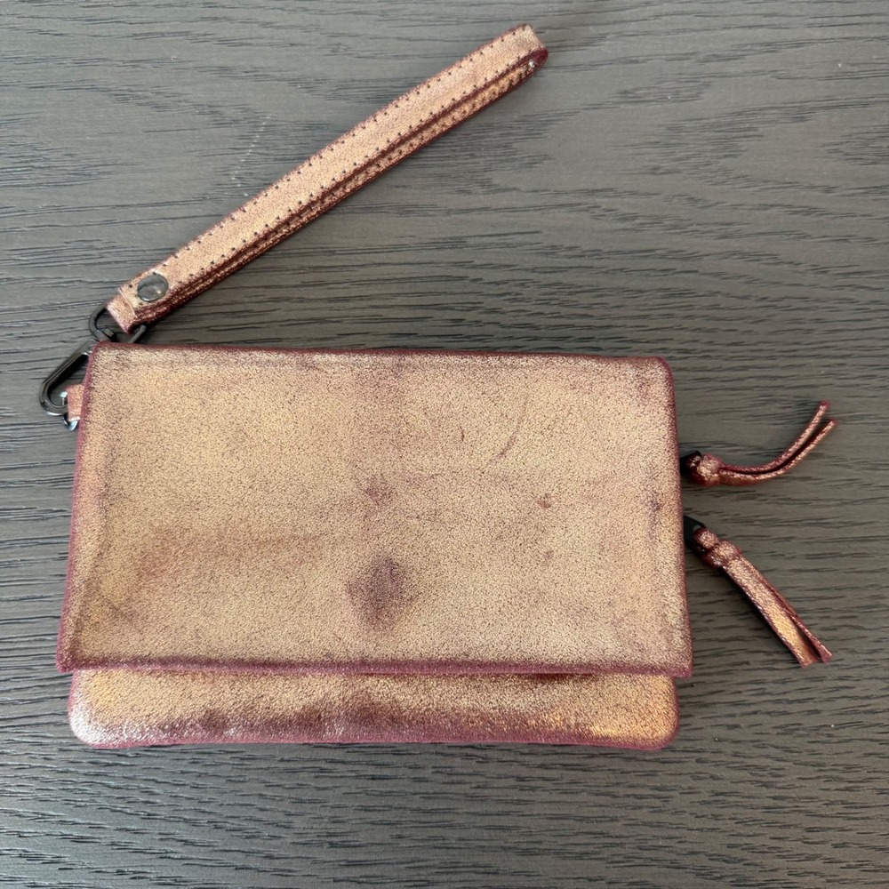 Johnny Was Rose Gold Metallic Leather Wristlet Clutch Made in Italy Distressed